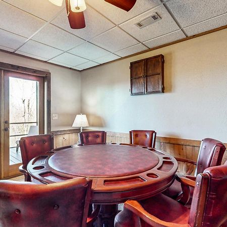Bougie Bear Cabin Morganton Екстериор снимка